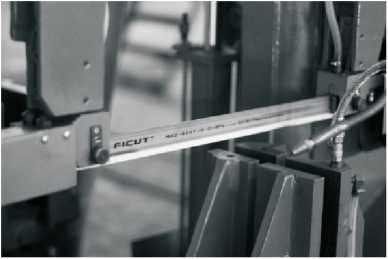 G4250 5.5 kw 이중 열 CNC 수평식 띠톱 기계